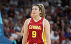 杨毅开喷：骂宫鲁鸣的纯属饭圈，还幻想李梦打世界杯？